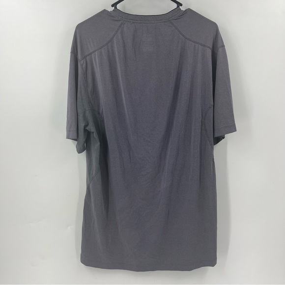 Nike pro fitted Athletic ShortSleeve Shirt - Picture 2 of 6